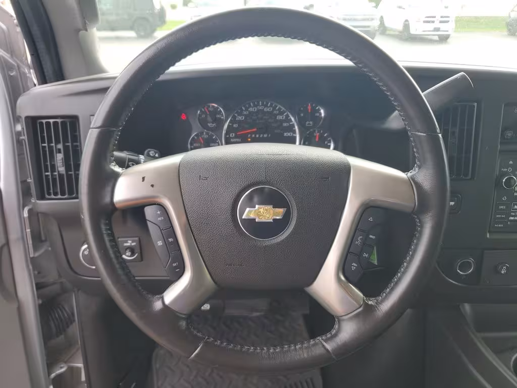 2016 Chevrolet Express - 1GAZGMFG7G1206668 - Image #19